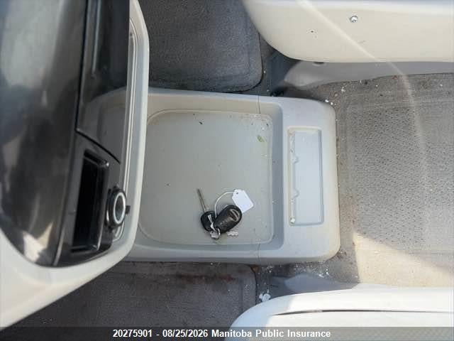 2011 Toyota Sienna Ce V6 მანქანა იყიდება აუქციონზე, vin: 5TDZK3DC2BS138890, აუქციონის ნომერი: 20275901