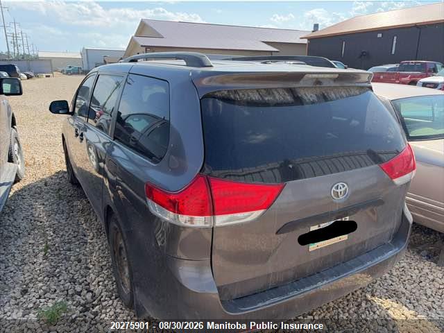 2011 Toyota Sienna Ce V6 მანქანა იყიდება აუქციონზე, vin: 5TDZK3DC2BS138890, აუქციონის ნომერი: 20275901