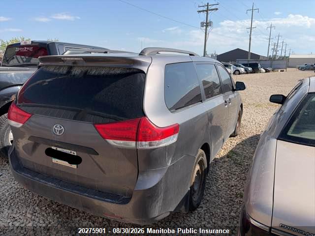 2011 Toyota Sienna Ce V6 მანქანა იყიდება აუქციონზე, vin: 5TDZK3DC2BS138890, აუქციონის ნომერი: 20275901