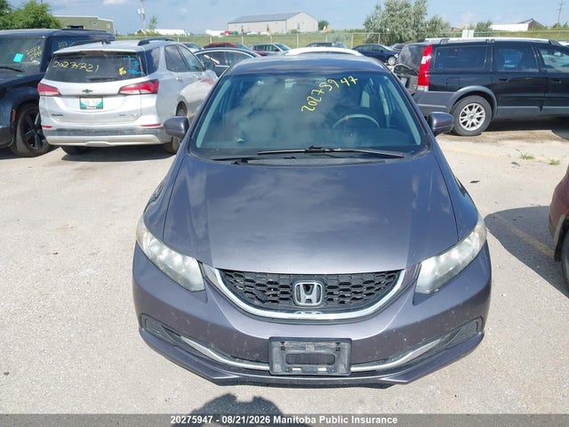 Продажа на аукционе авто 2015 Honda Civic Lx, vin: 2HGFB2F47FH023565, номер лота: 20275947
