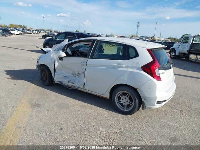 Honda FIT LX 2019 3HGGK5H59KM102811 Image 3