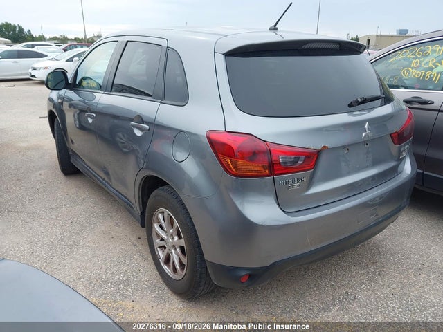 4A4AJ3AU8EE605990 Mitsubishi RVR SE