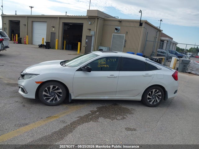 Honda CIVIC EX 2019 2HGFC2F70KH034814 Image 13