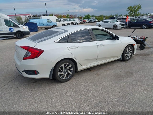 Honda CIVIC EX 2019 2HGFC2F70KH034814 Image 4