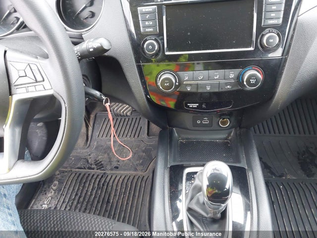 JN1BJ1CR7KW332428 Nissan Qashqai S