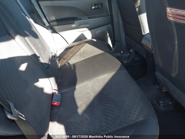 4A4AJ4AU4EE605121 Mitsubishi RVR SE