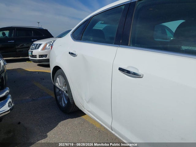 2013 Buick Verano მანქანა იყიდება აუქციონზე, vin: 1G4PP5SKXD4228426, აუქციონის ნომერი: 20276719