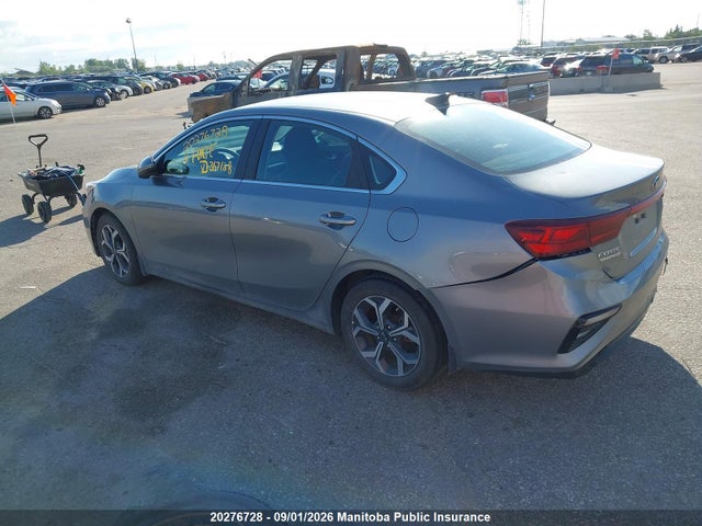 2021 Kia Forte Ex მანქანა იყიდება აუქციონზე, vin: 3KPF54AD4ME367128, აუქციონის ნომერი: 20276728