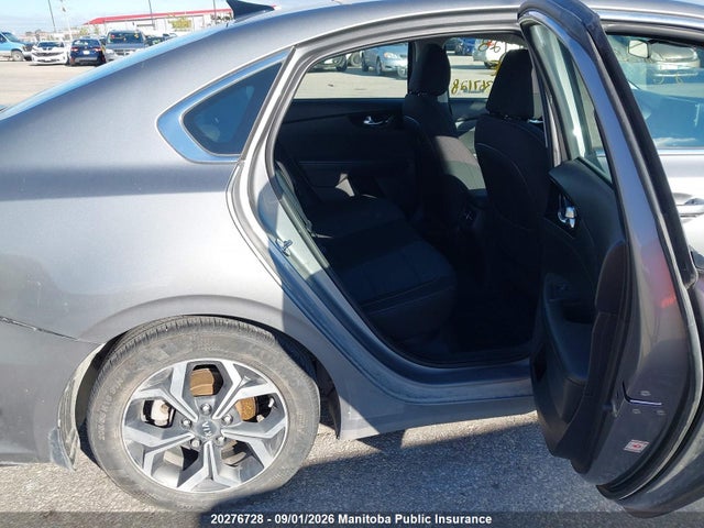 2021 Kia Forte Ex მანქანა იყიდება აუქციონზე, vin: 3KPF54AD4ME367128, აუქციონის ნომერი: 20276728