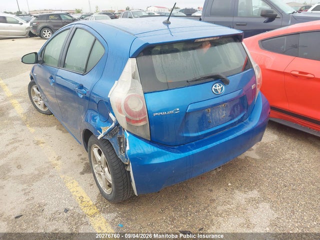 20276760 :رقم المزاد ، JTDKDTB33E1571800 vin ، 2014 Toyota Prius C مزاد بيع