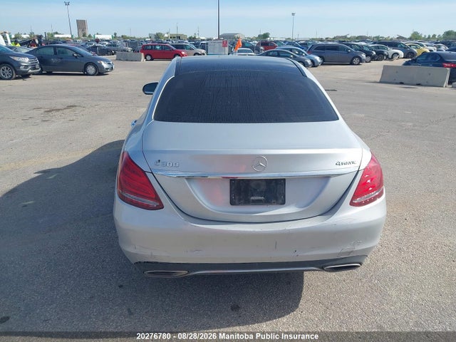 Продаж на аукціоні авто 2018 Mercedes Benz C300w 4matic, vin: 55SWF4KBXJU268375, номер лоту: 20276780