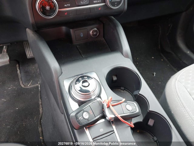 1FMCU9G61LUA02557 Ford ESCAPE SE