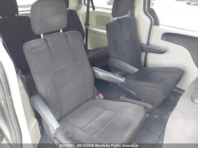 2C4RDGBG2ER177421 Dodge Grand Caravan Se