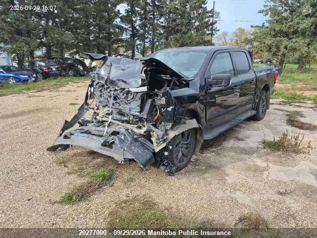 20277000 :رقم المزاد ، 1FTVW1EV6PWG14427 vin ، 2023 Ford F150 Lightning Lariat Supercrw مزاد بيع