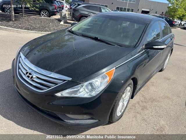 2014 Hyundai Sonata Gls მანქანა იყიდება აუქციონზე, vin: 5NPEB4AC3EH812595, აუქციონის ნომერი: 20277033
