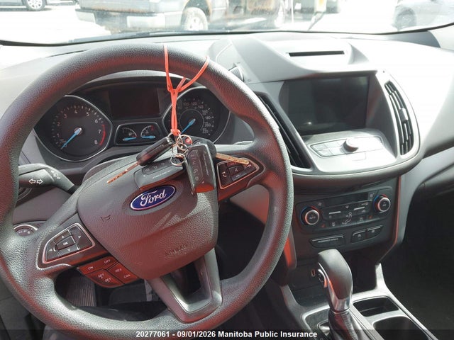 Продаж на аукціоні авто 2018 Ford Escape Se, vin: 1FMCU9GD1JUC52070, номер лоту: 20277061
