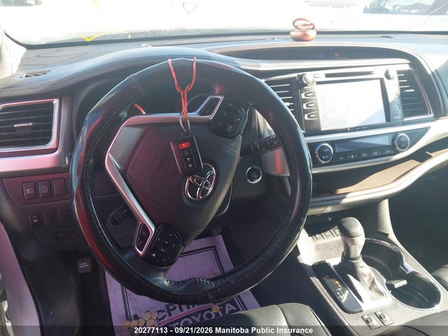 Toyota Highlander Xle V6 2017 5TDJZRFH1HS515187 Image 10