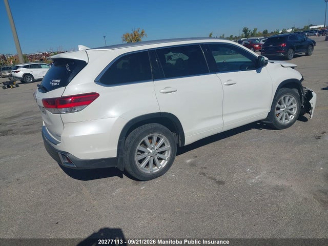Toyota Highlander Xle V6 2017 5TDJZRFH1HS515187 Image 4