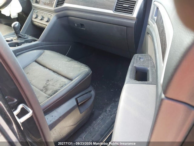 20277131 :رقم المزاد ، 1V2LR2CA4NC544069 vin ، 2022 Volkswagen Atlas Comfortline مزاد بيع