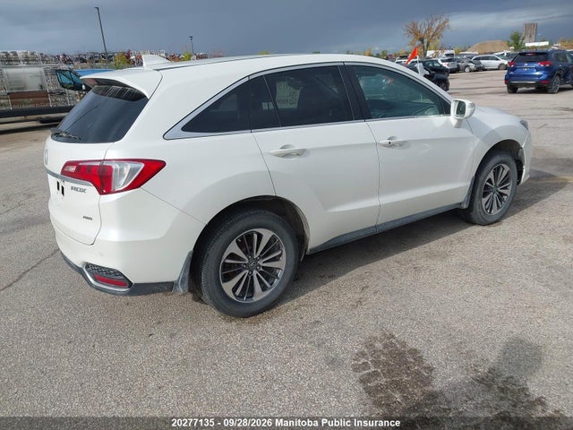 20277135 :رقم المزاد ، 5J8TB4H78HL801013 vin ، 2017 Acura Rdx مزاد بيع