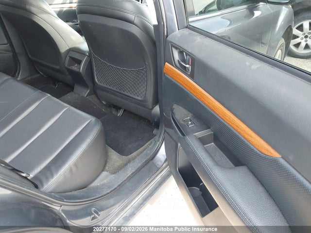 Subaru Outback 2.5i Limited 2014 4S4BRGMC9E3225482 Image 7