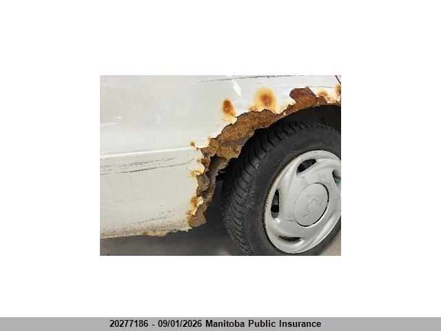 20277186 :رقم المزاد ، 2T1BR12E8XC752896 vin ، 1999 Toyota Corolla Ce مزاد بيع