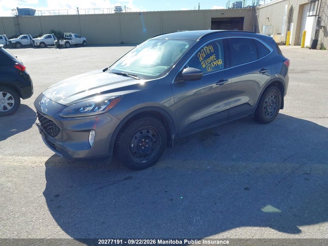 20277191 :رقم المزاد ، 1FMCU9DZ3NUA74927 vin ، 2022 Ford Escape Titanium Hybrid مزاد بيع