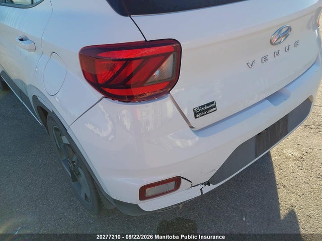 Hyundai Venue Essential 2020 KMHRC8A34LU059406 Image 6