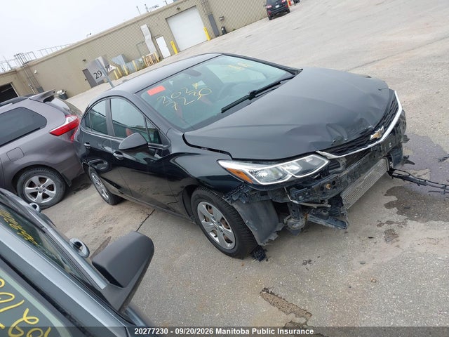 20277230 :رقم المزاد ، 1G1BC5SM6H7105179 vin ، 2017 Chevrolet Cruze Ls Turbo مزاد بيع