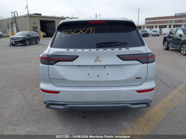 2025 Mitsubishi Outlander Sel მანქანა იყიდება აუქციონზე, vin: JA4J4VA84SZ614438, აუქციონის ნომერი: 20277251