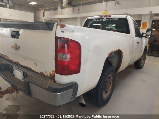 Продажа на аукционе авто 2007 Chevrolet Silverado 2500 Hd Wt, vin: 1GCHC24K77E557289, номер лота: 20277328