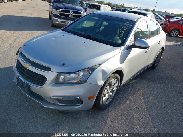 20277351 :رقم المزاد ، 1G1PC5SB2F7293877 vin ، 2015 Chevrolet Cruze Lt Turbo مزاد بيع