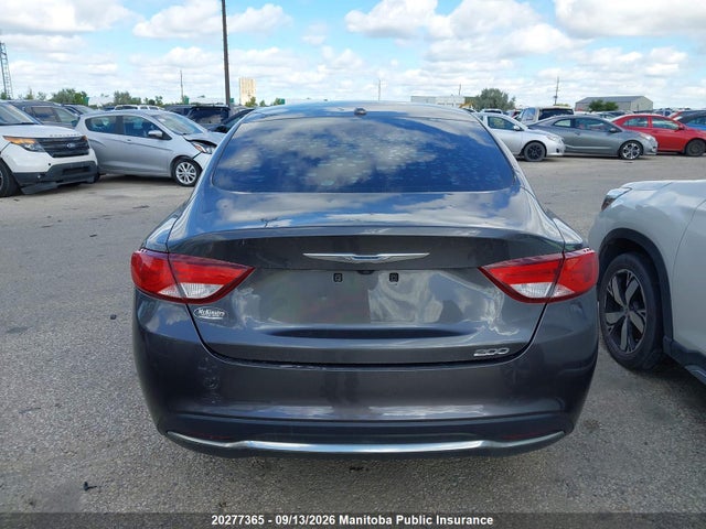 Chrysler 200 Limited 2015 1C3CCCAB0FN513139 Image 16