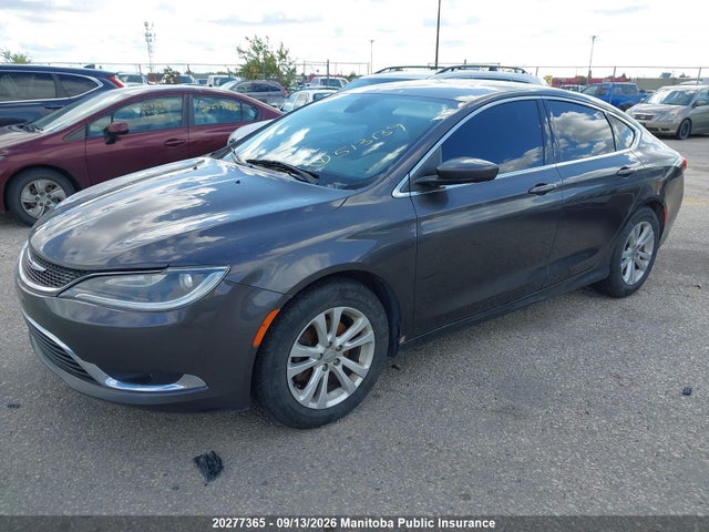 Chrysler 200 Limited 2015 1C3CCCAB0FN513139 Image 2