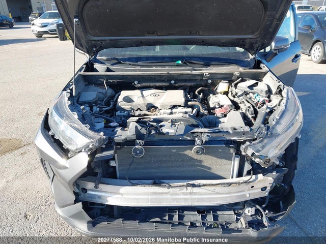 Toyota RAV4 LE 2021 2T3Z1RFV3MC120602 Image 10