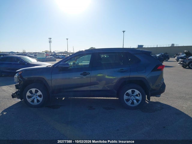 Toyota RAV4 LE 2021 2T3Z1RFV3MC120602 Image 15