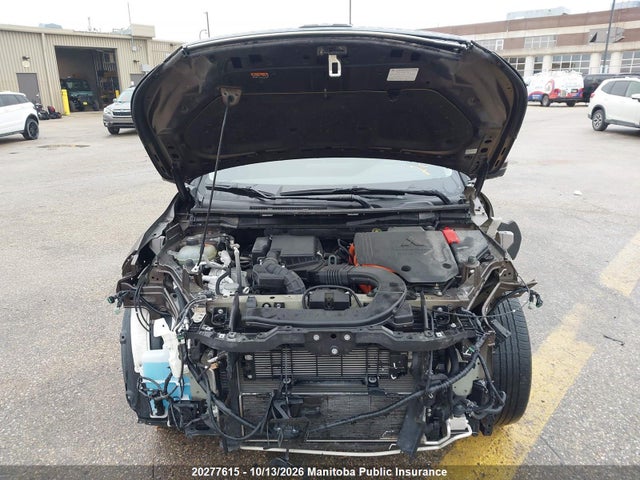 2024 Mitsubishi Outlander Le Hybrid მანქანა იყიდება აუქციონზე, vin: JA4T5VA94RZ621740, აუქციონის ნომერი: 20277615