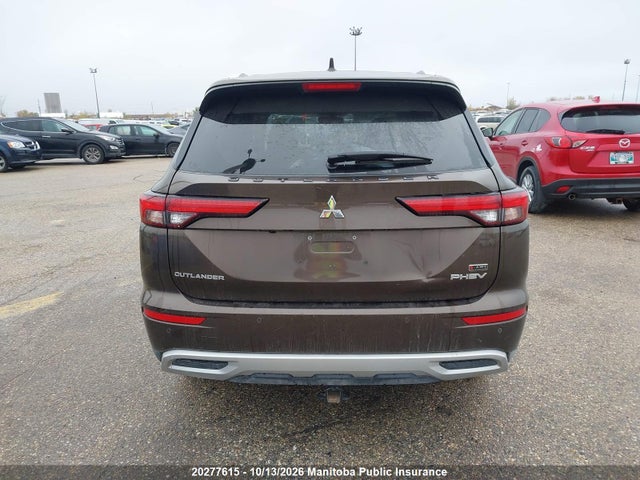 2024 Mitsubishi Outlander Le Hybrid მანქანა იყიდება აუქციონზე, vin: JA4T5VA94RZ621740, აუქციონის ნომერი: 20277615