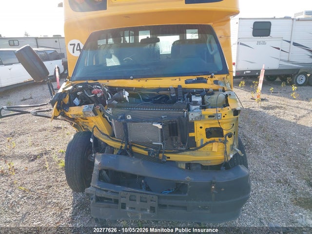 20277626 :رقم المزاد ، 1FDFE4FN2MDC06257 vin ، 2021 Ford E450 Econoline Sd Cutaway مزاد بيع