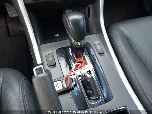 2013 Honda Accord Touring მანქანა იყიდება აუქციონზე, vin: 1HGCR2F90DA809486, აუქციონის ნომერი: 20277628