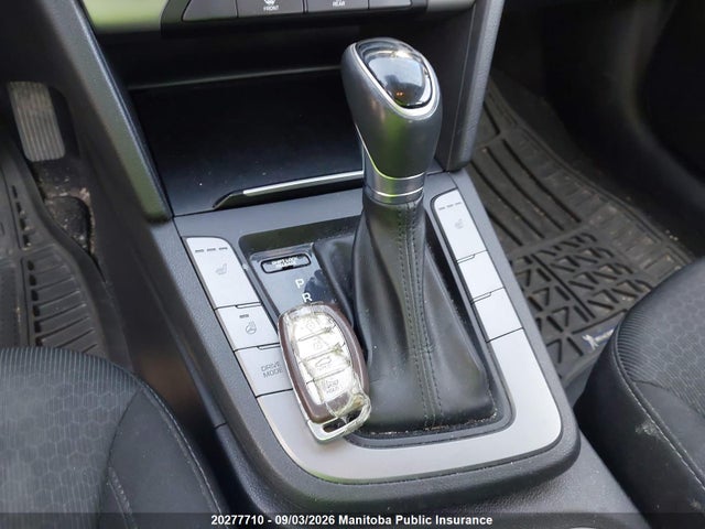 Продажа на аукционе авто 2018 Hyundai Elantra Gl, vin: KMHD84LF7JU633778, номер лота: 20277710