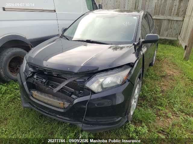 Honda HR-V LX 2016 3CZRU6H31GM102437 Image 2