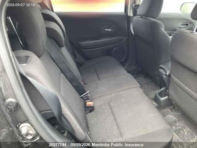Honda HR-V LX 2016 3CZRU6H31GM102437 Image 8