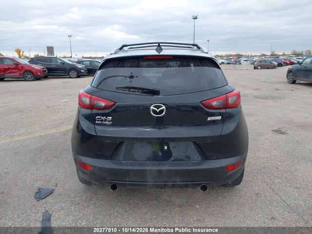 JM1DKBC7XG0101685 Mazda Cx-3 Gs