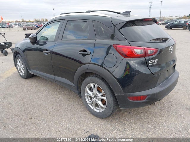 JM1DKBC7XG0101685 Mazda Cx-3 Gs