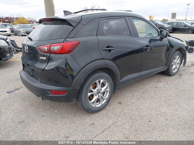 JM1DKBC7XG0101685 Mazda Cx-3 Gs