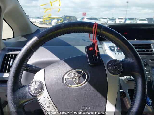 2013 Toyota Prius V მანქანა იყიდება აუქციონზე, vin: JTDZN3EU9D3241503, აუქციონის ნომერი: 20277817