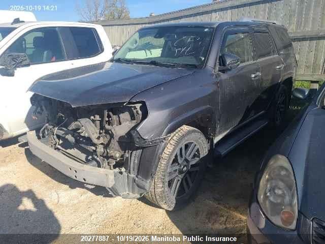 Toyota 4runner V6 2020 JTEBU5JR2L5835625 Image 2
