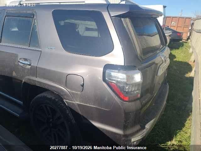 Toyota 4runner V6 2020 JTEBU5JR2L5835625 Image 3