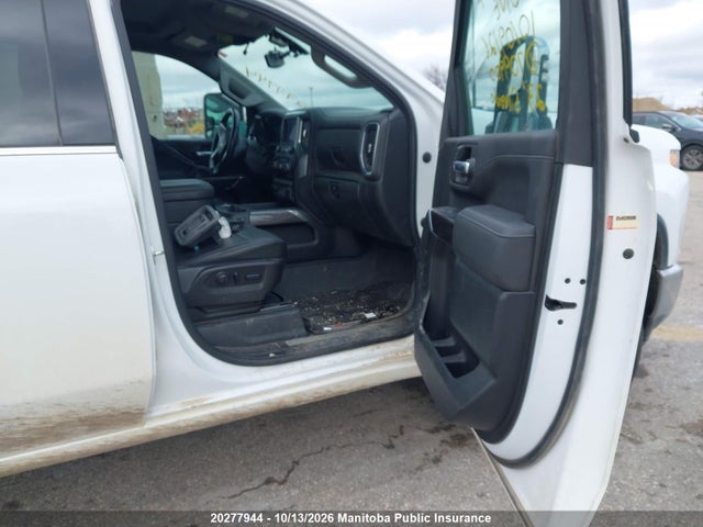 2GC4YUEY9P1709900 Chevrolet Silverado 3500 Ltz Crew Cab